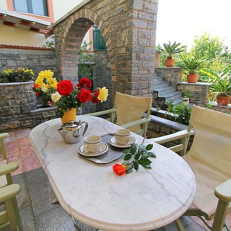 Cozy Residences In The Center Of Volissos Village - Lydia Lithos- Exterior photo