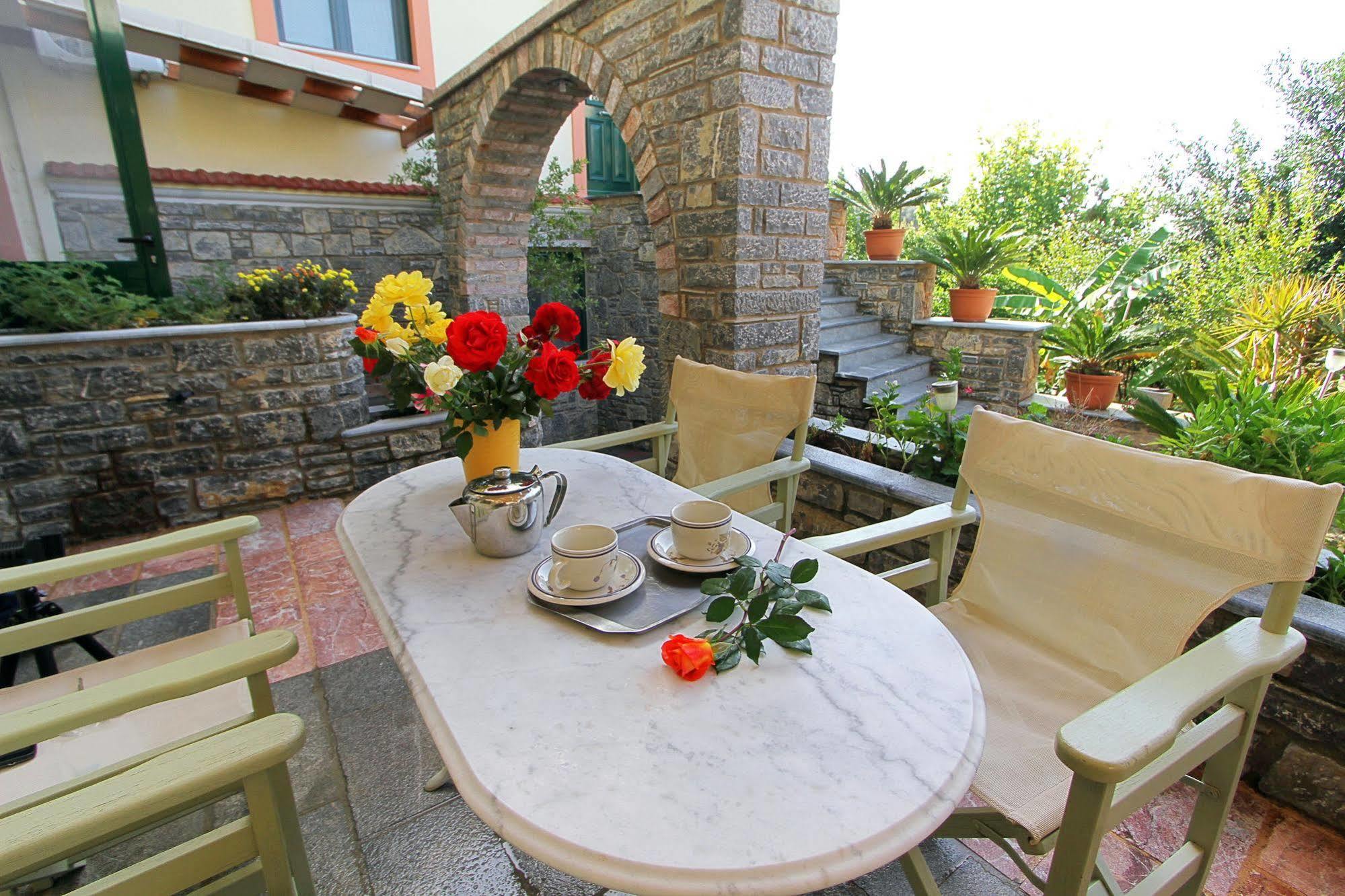 Cozy Residences In The Center Of Volissos Village - Lydia Lithos- Exterior photo